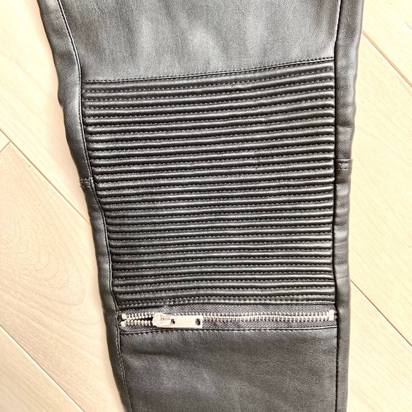 Zara Faux Leather Biker Skinny Pants with Zips - XS - Black - Picture 8 of 14
